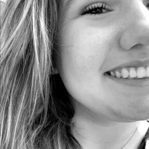 Meet your Posher, Kaycee